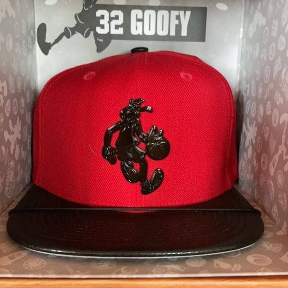 NIB Disney NBA Experience Collectable Hat Set (3) main image 10